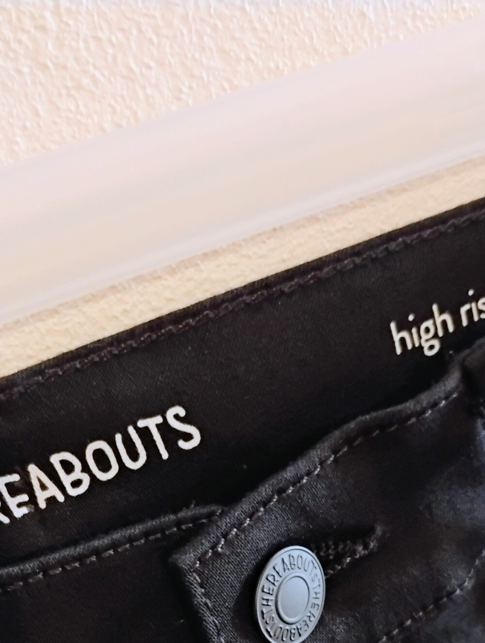Jeans - Picture 3 of 4
